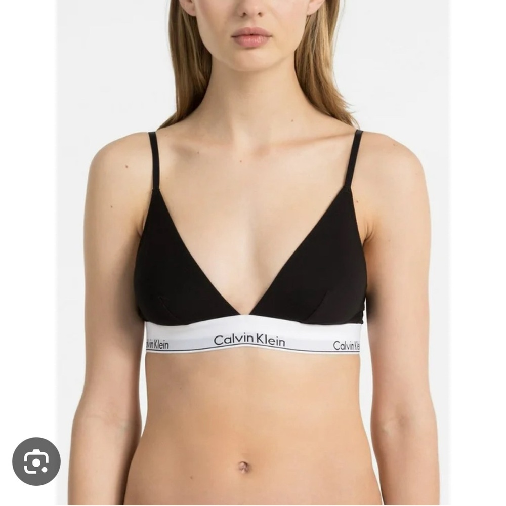 NWOT ❗️ Calvin Klein Padded Bralette
